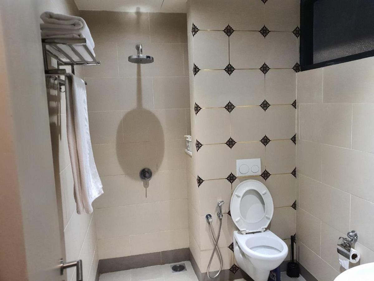 The Perfect Getaway @ Tamarind Suites, Netflix 300Mbps Cyber Dzsaja Kültér fotó