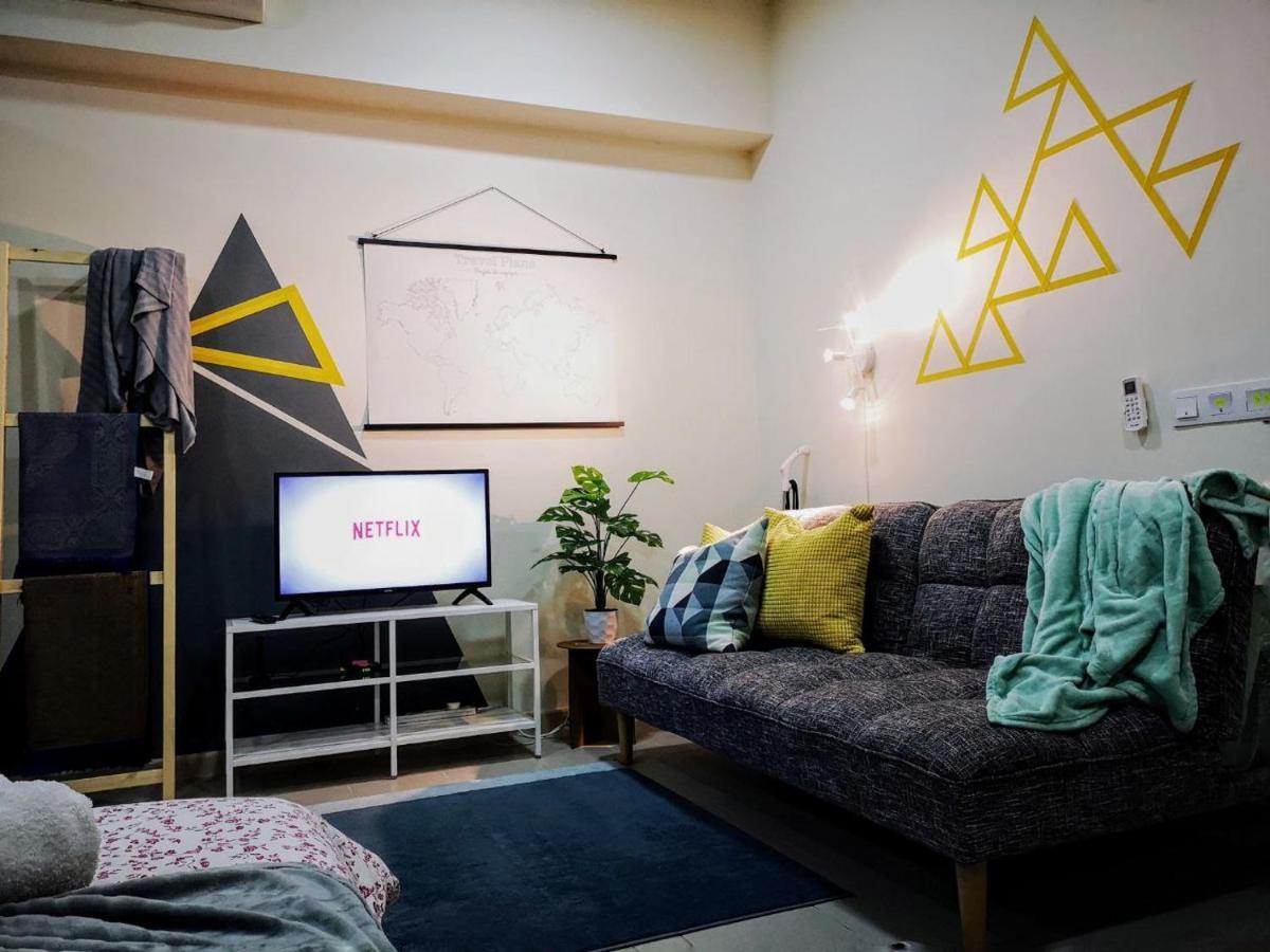 The Perfect Getaway @ Tamarind Suites, Netflix 300Mbps Cyber Dzsaja Kültér fotó