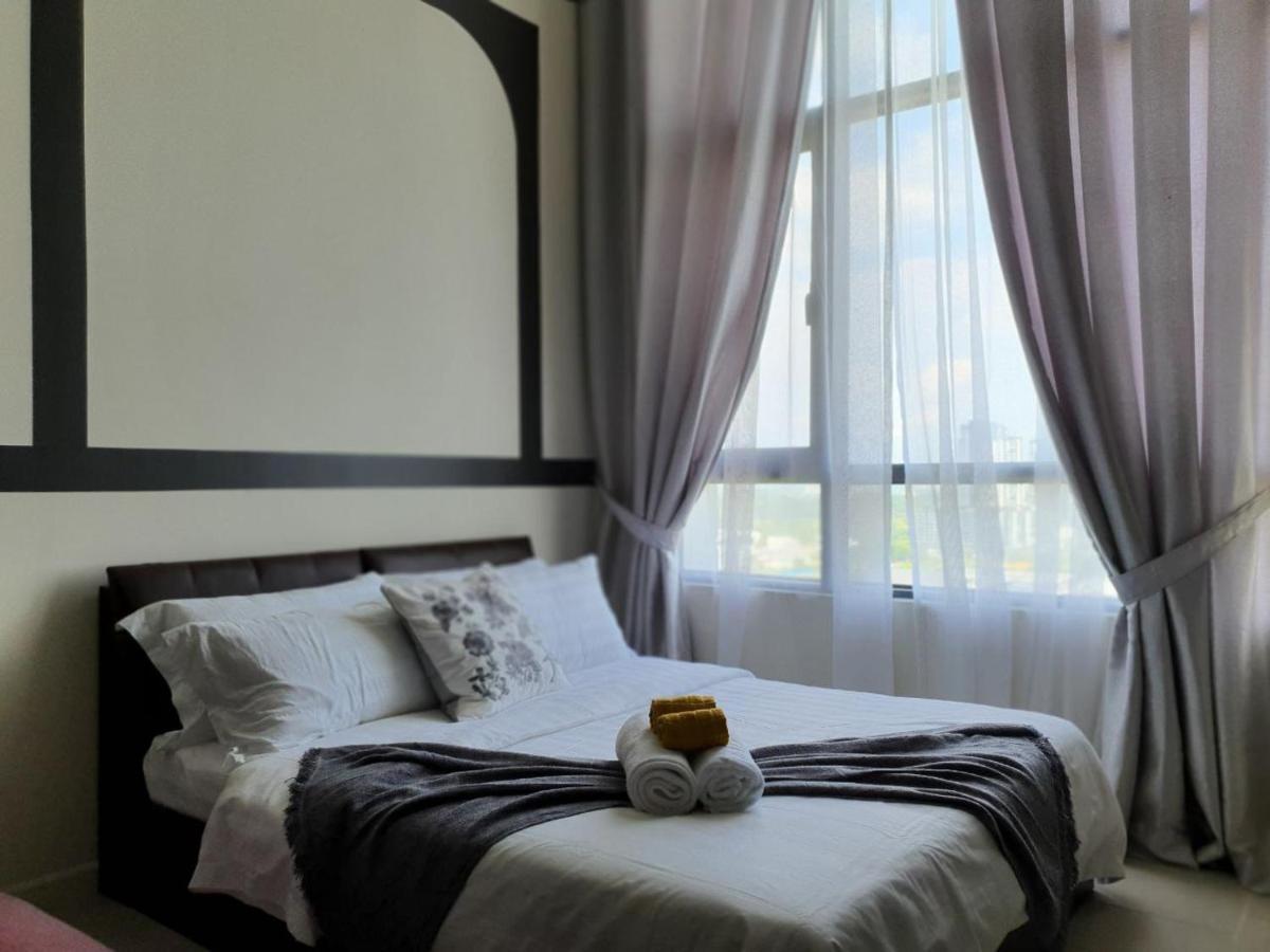 The Perfect Getaway @ Tamarind Suites, Netflix 300Mbps Cyber Dzsaja Kültér fotó